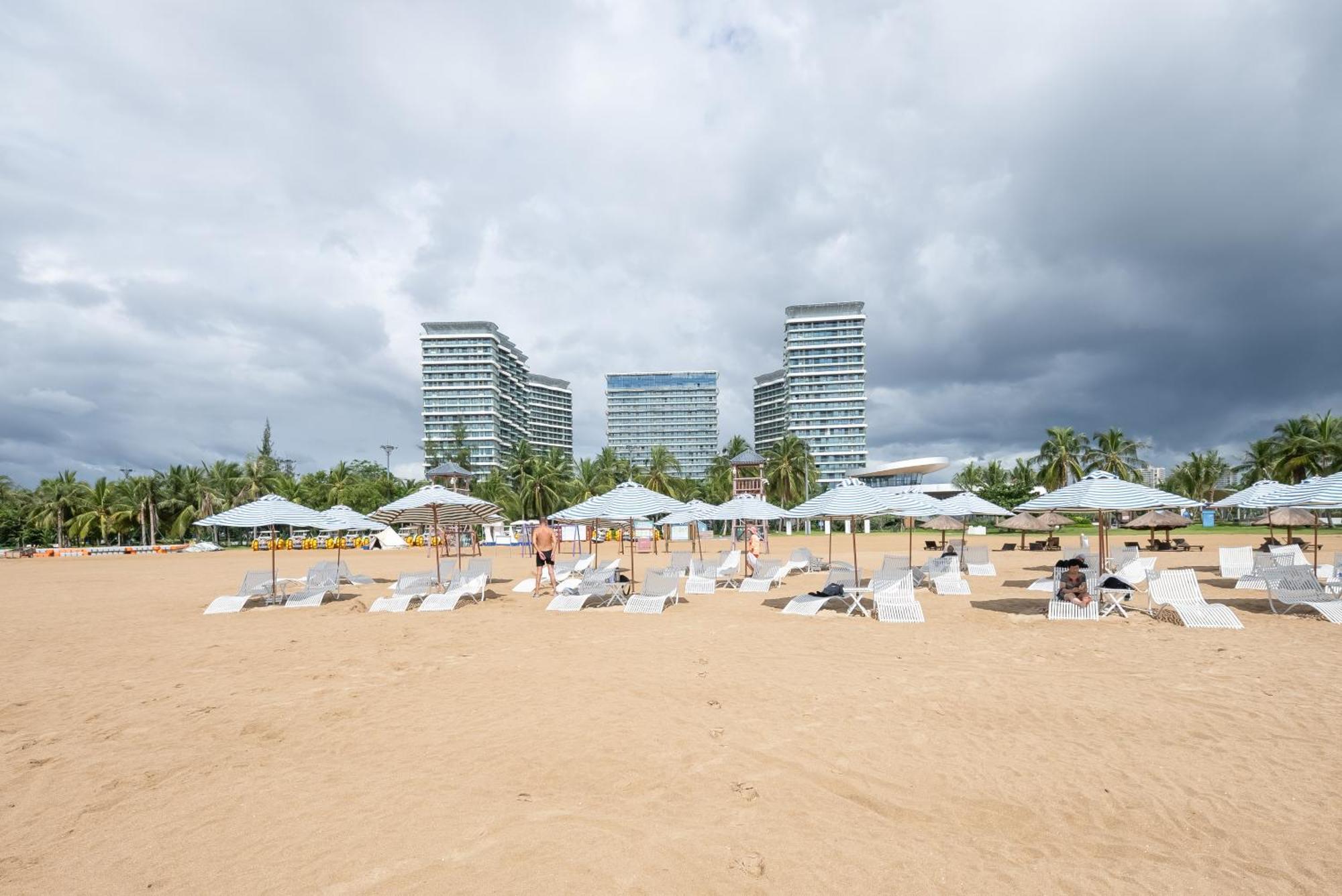 Puhai Sea View Apt By Hailan Tour At Sanya Yazhou Bay#Only 100 Meters To Beach And Sea Swimming Area Buitenkant foto